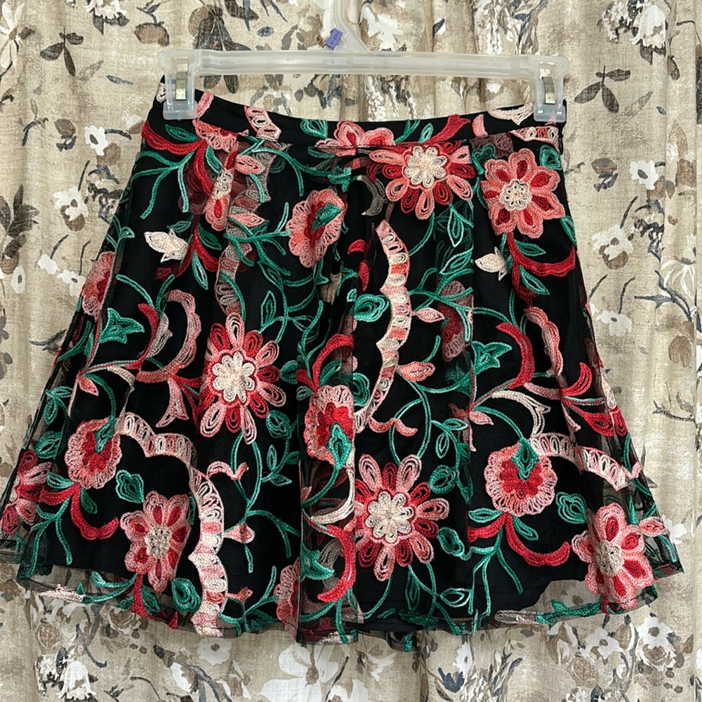 NWT floral skirt